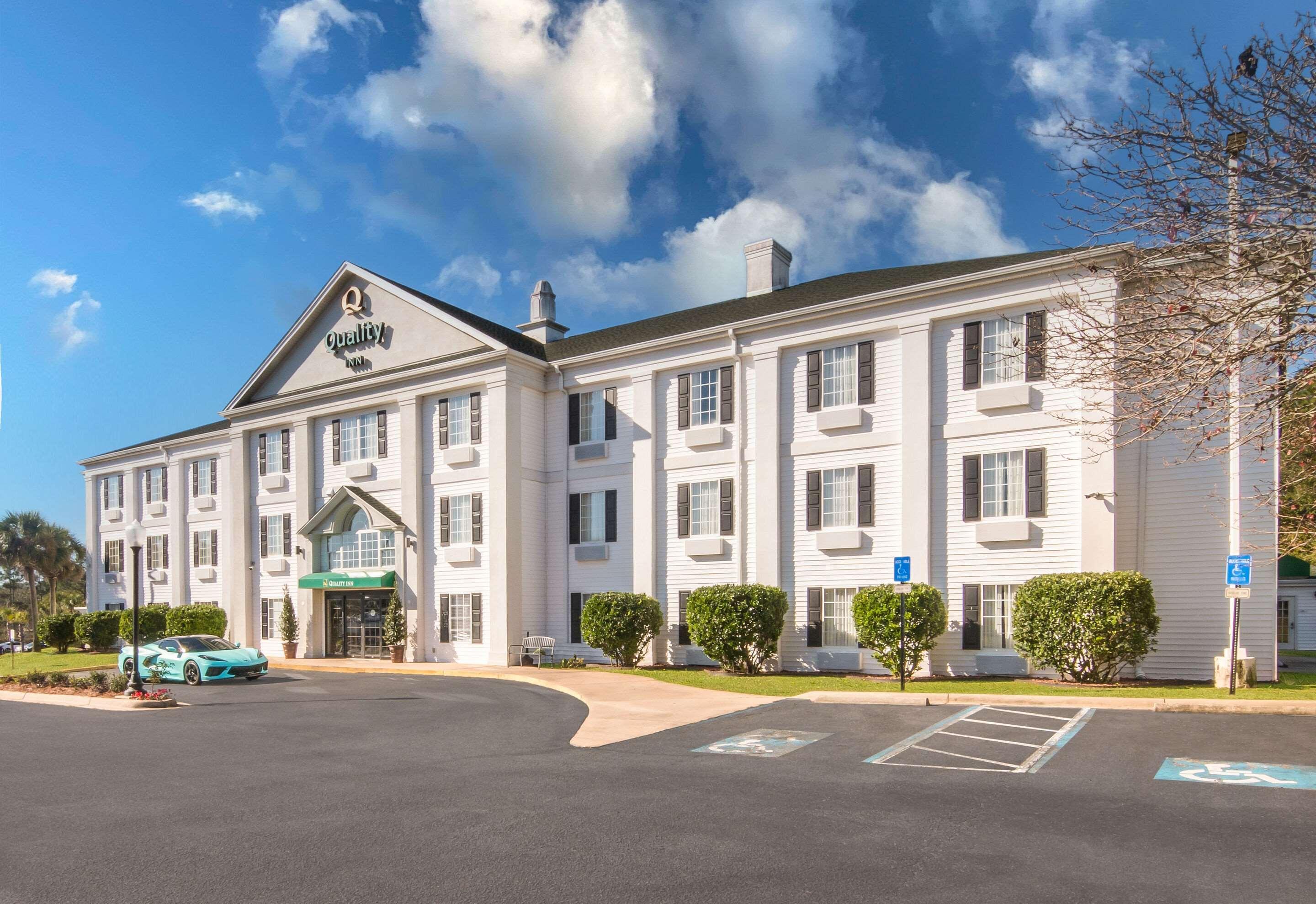 Western Of Inn