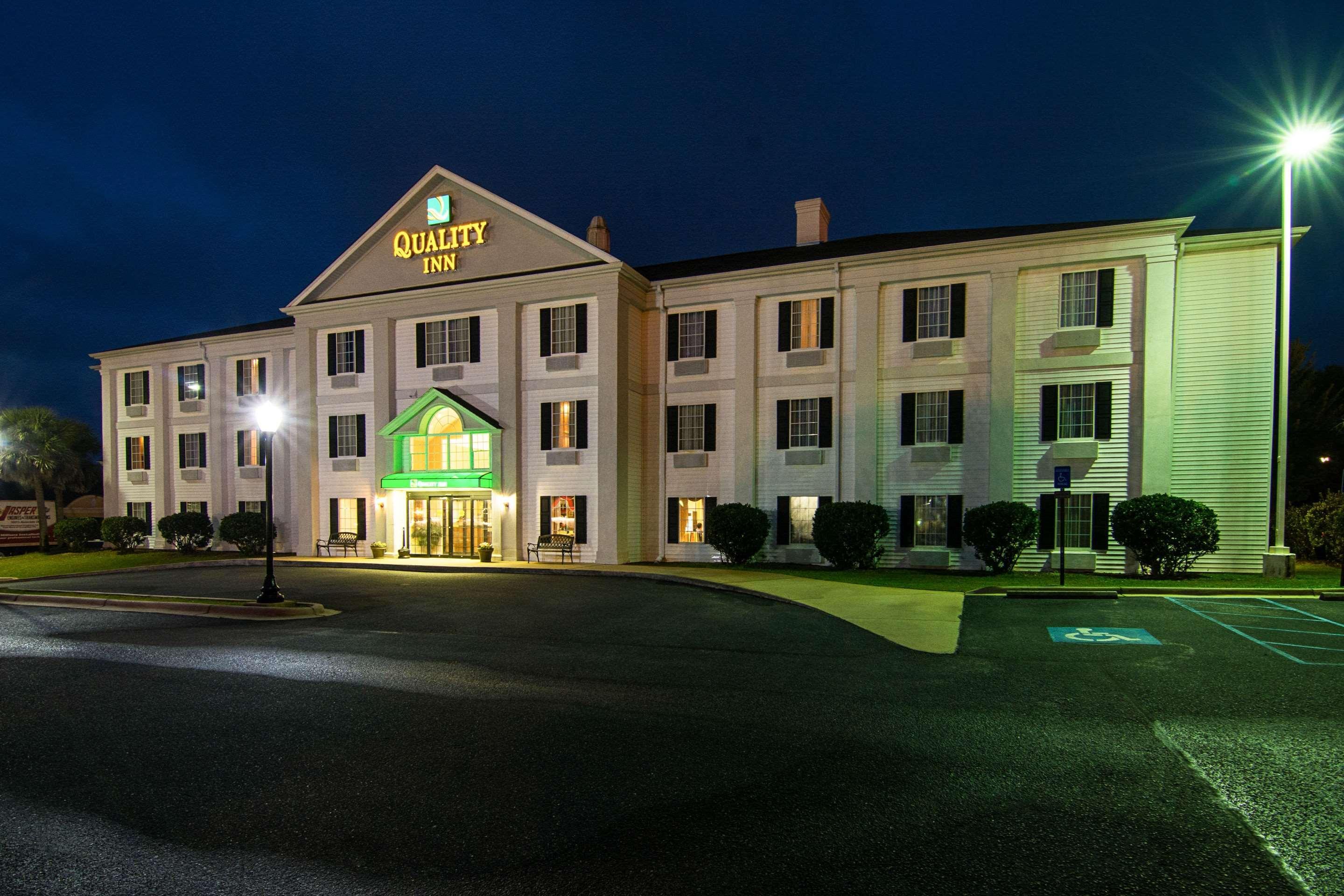 Locanda Western Of Crestview