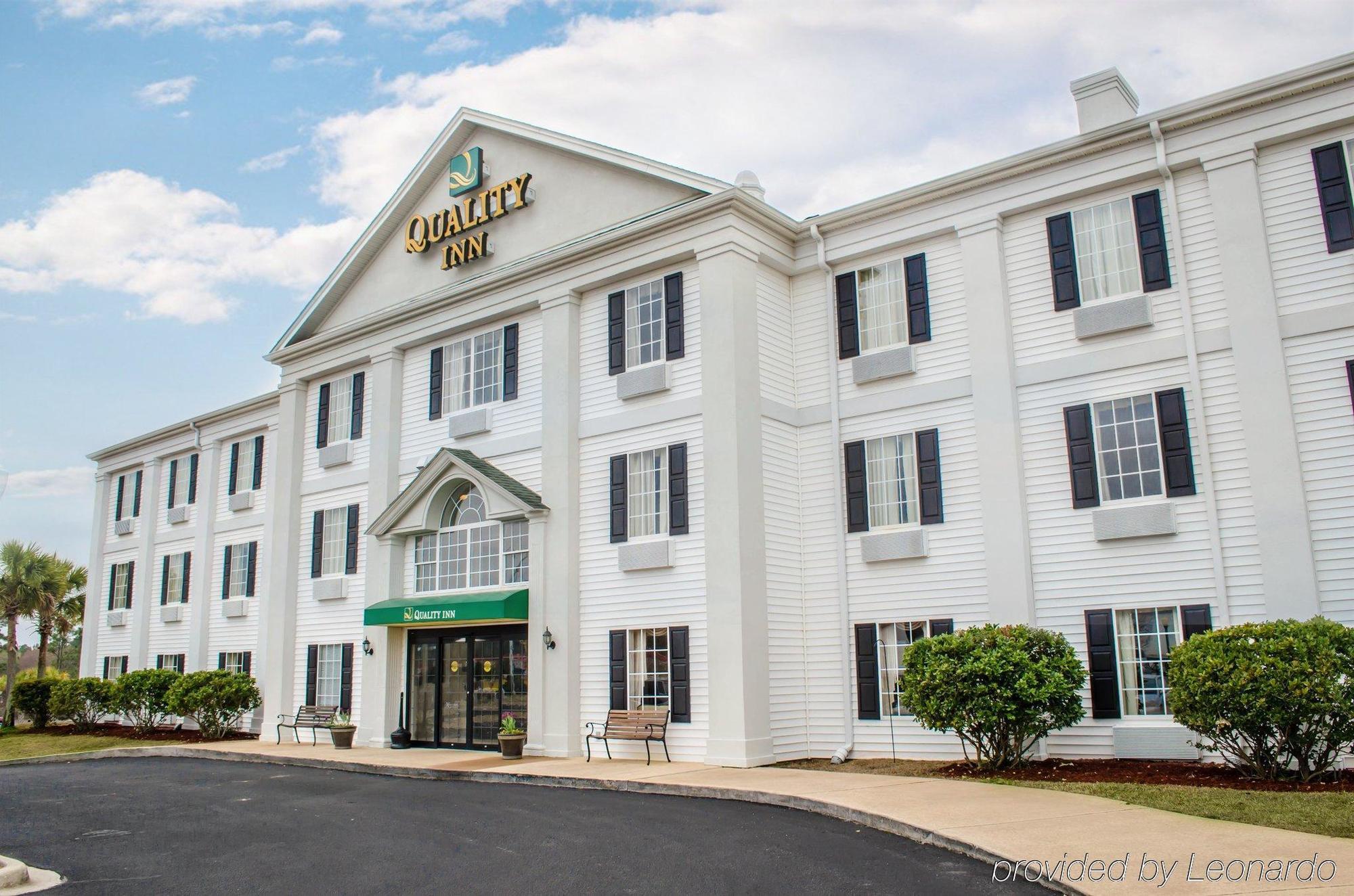 Inn Western Of Crestview
